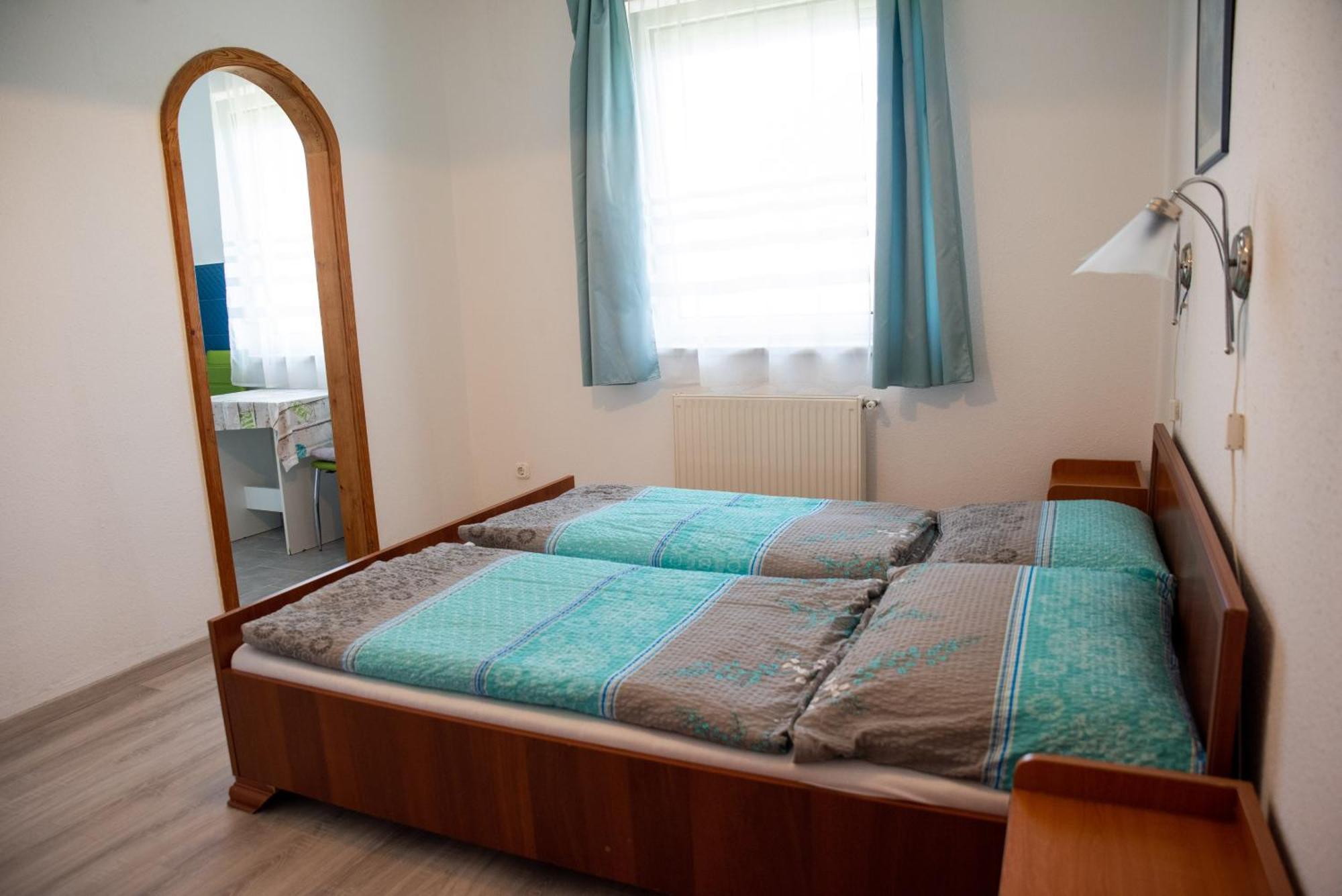 Flora Villa Hévíz Extérieur photo